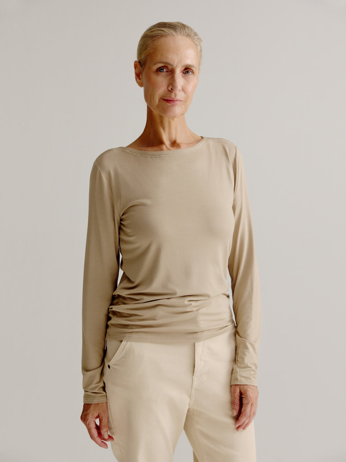 Aline t-shirt solid | Light Khaki