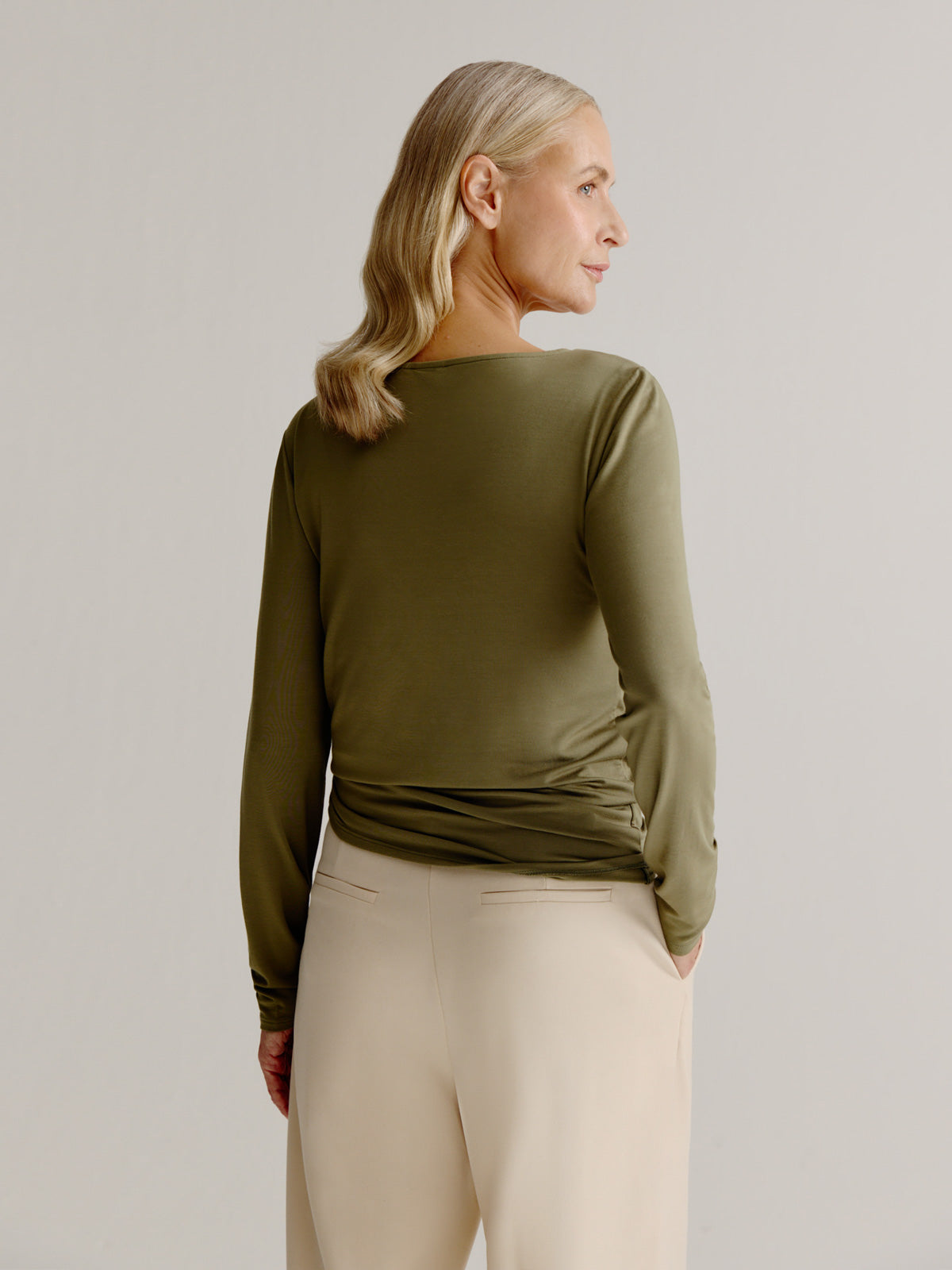 Aline t-shirt solid | Moss Green