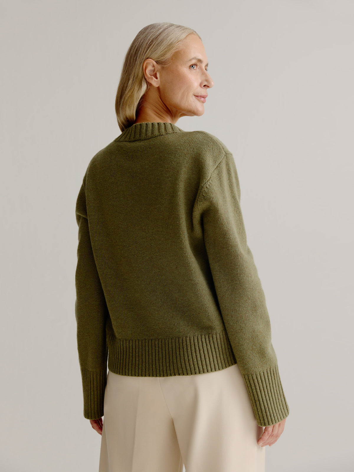 Leonie sweater | Moss Green