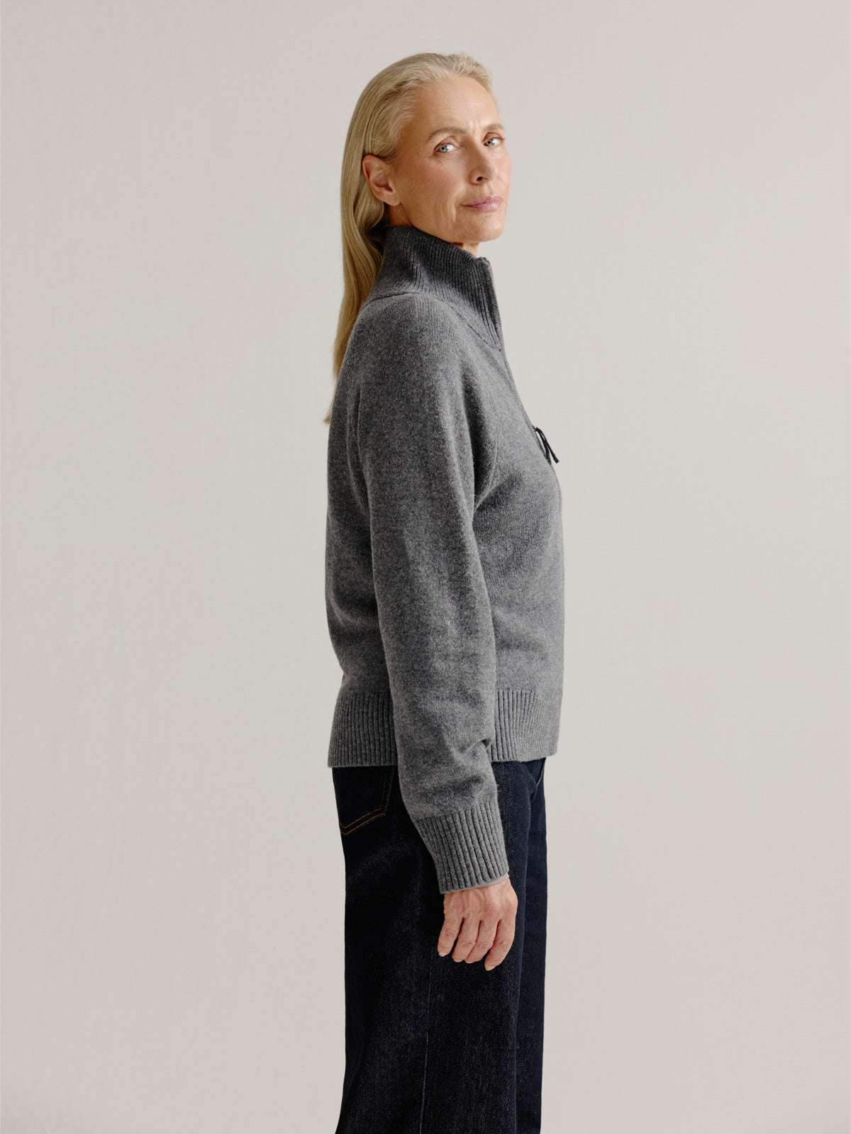 Linde sweater | Anthracite