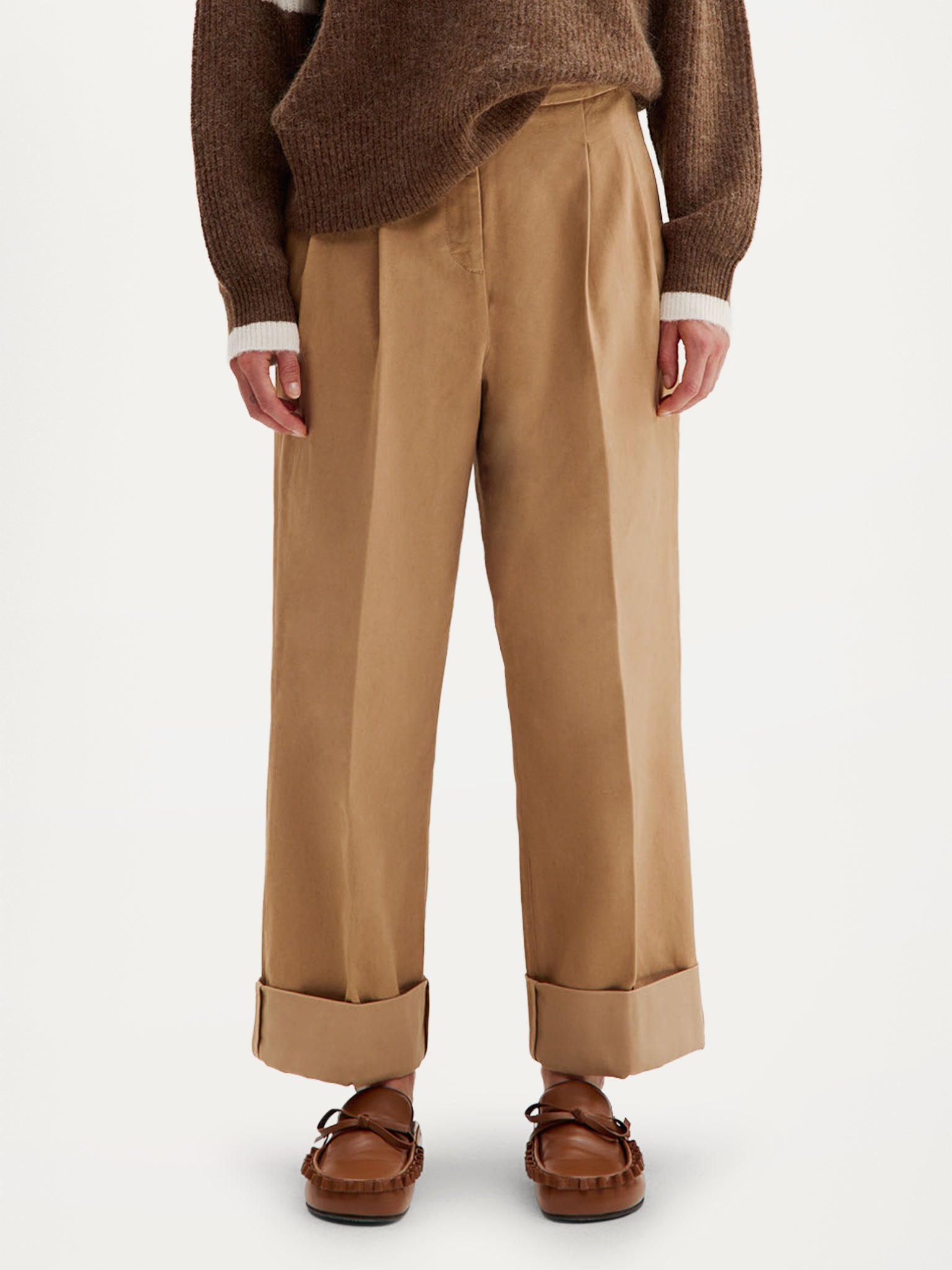Courtney Pant | Camel