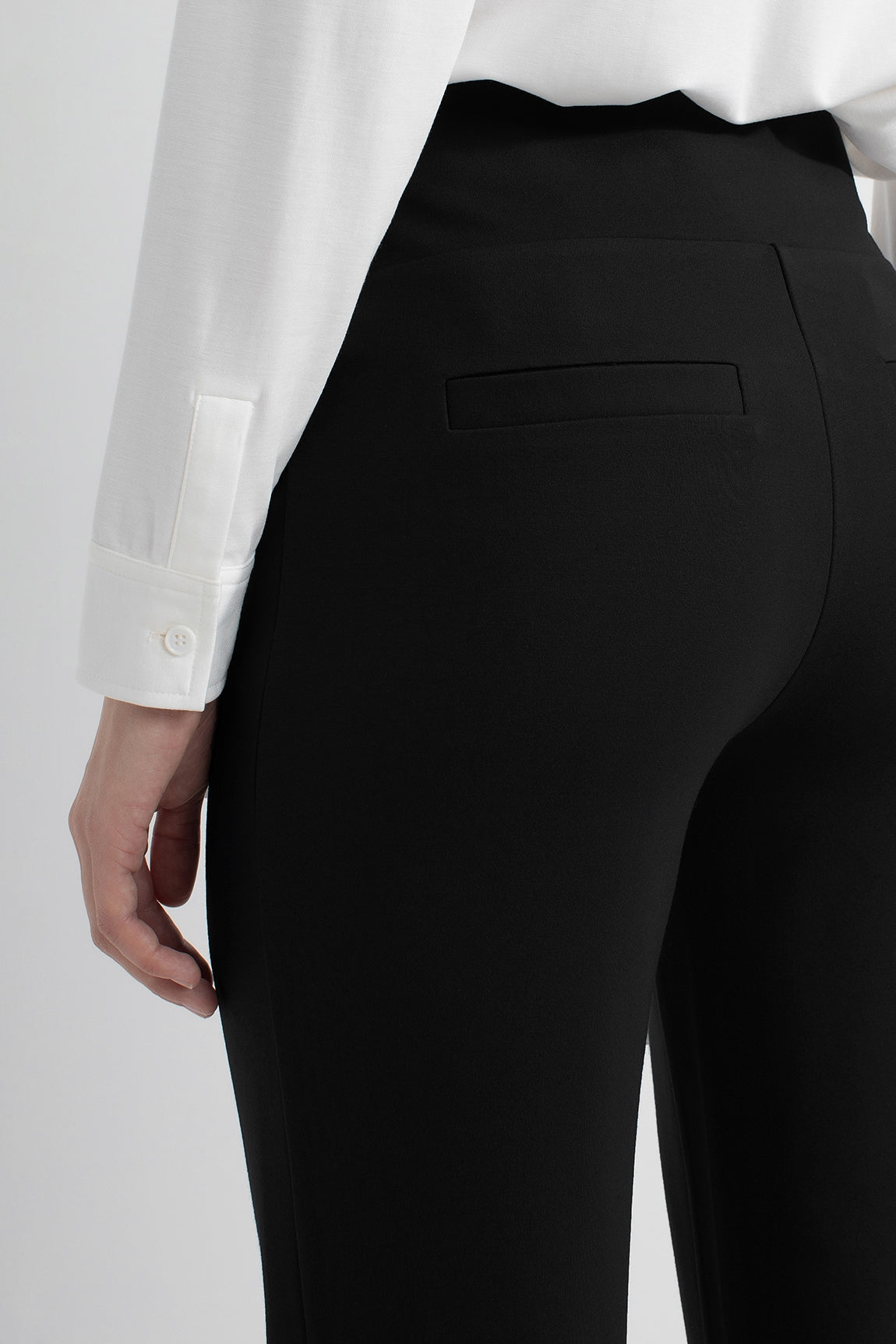Broek Page | Black