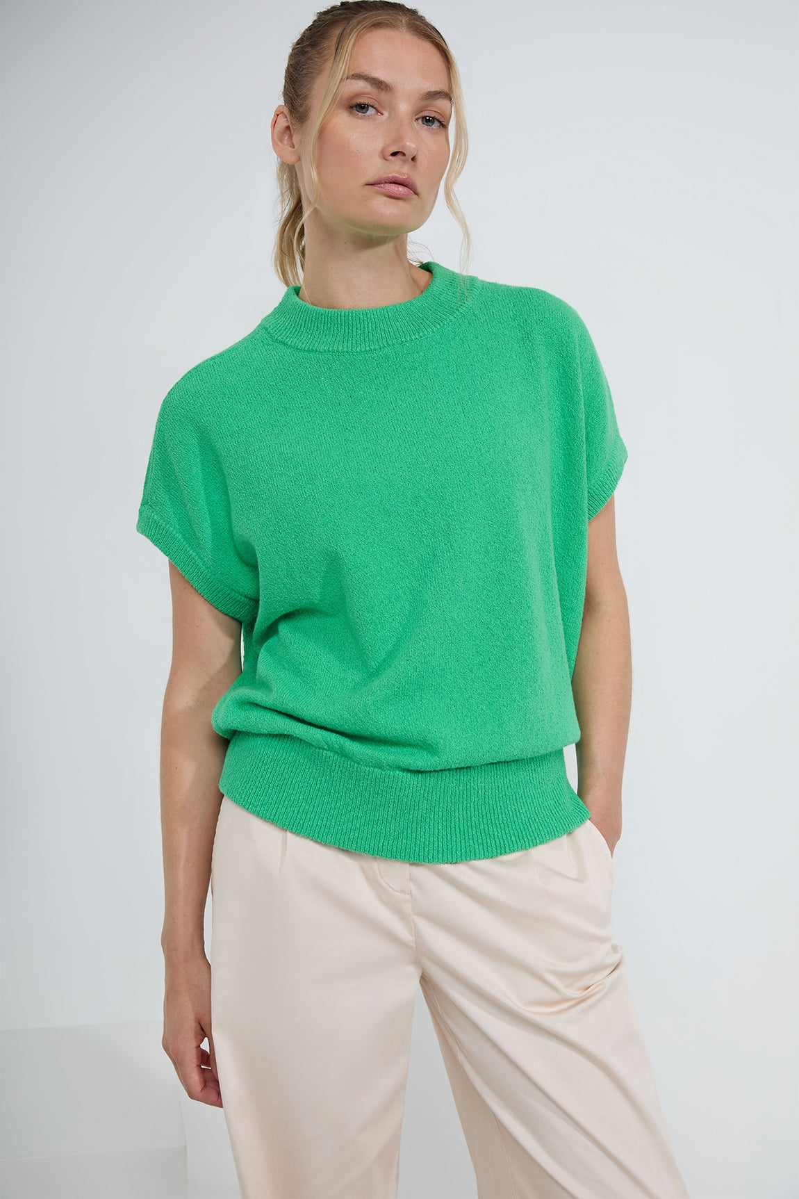 Dian sweater | Parrot Green