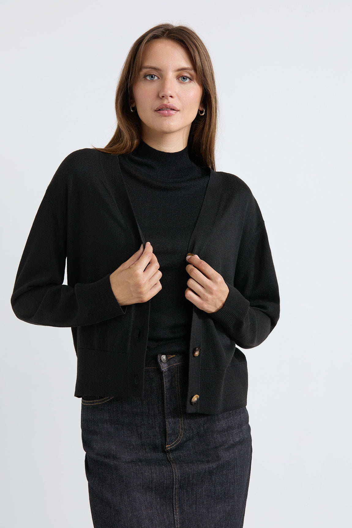 August cardigan | Black