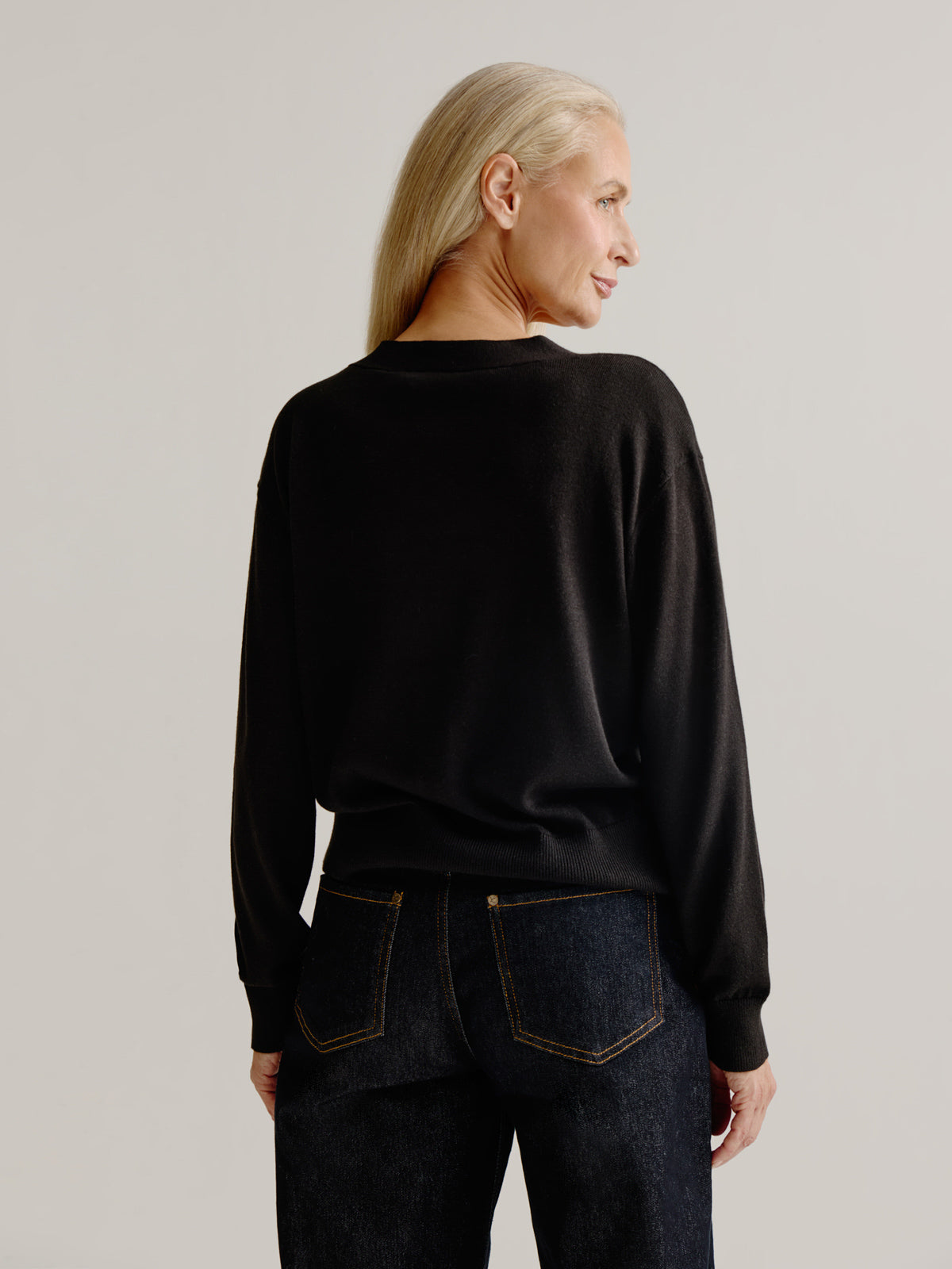 August cardigan | Black