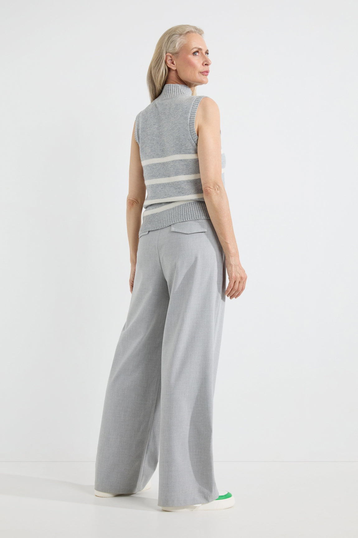 Arianne Singlet | Grey stripe