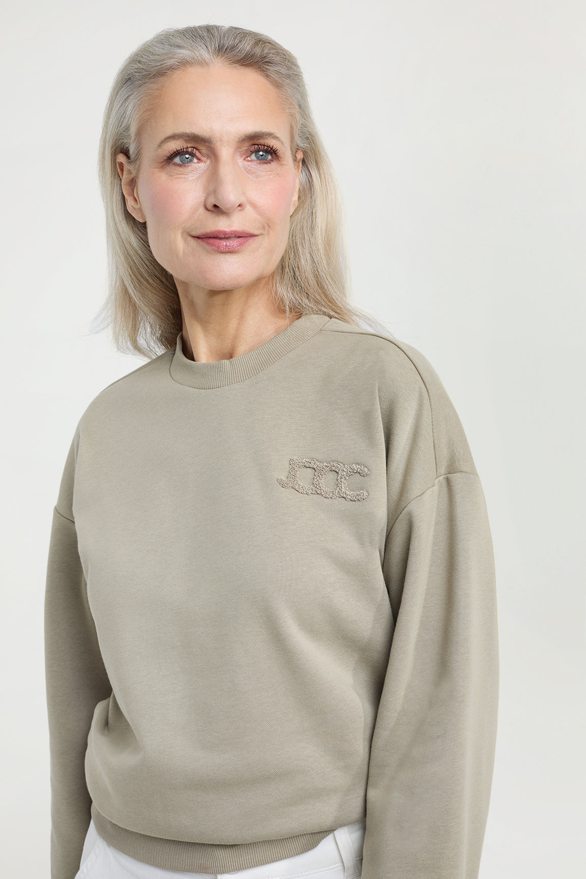 Jannes sweatshirt | Light Olive