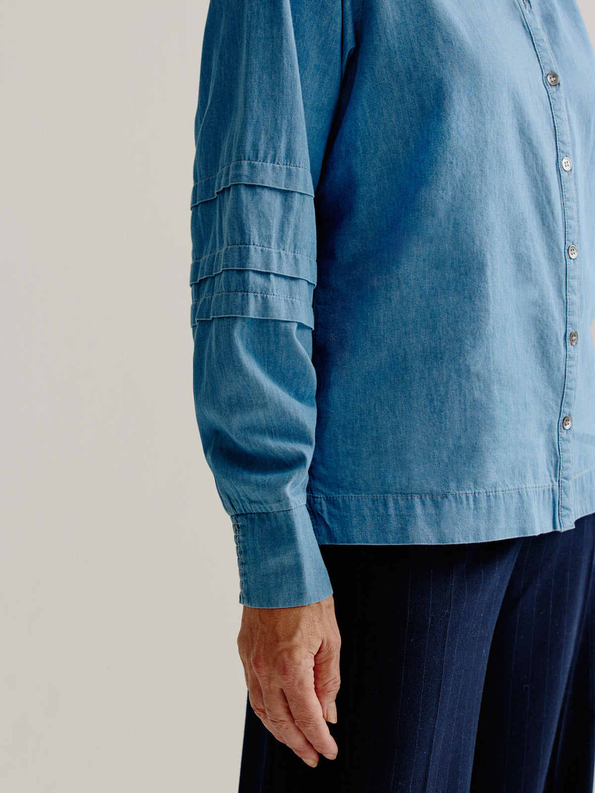 Luuk blouse | Light Jeans