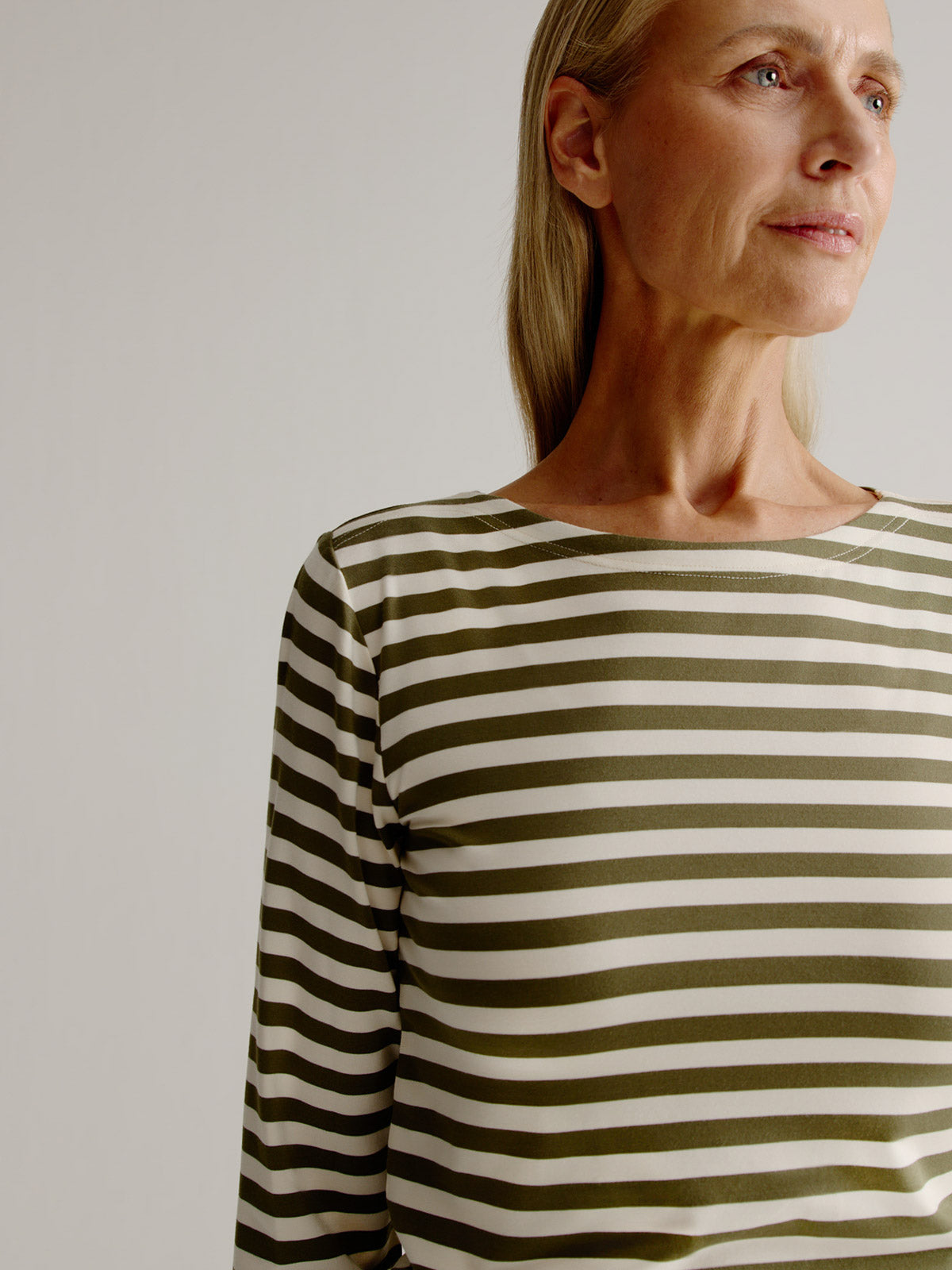 Aline t-shirt stripe | Moss Green