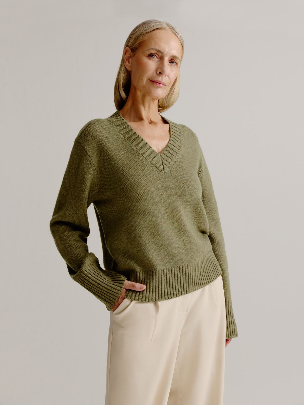 Leonie sweater | Moss Green