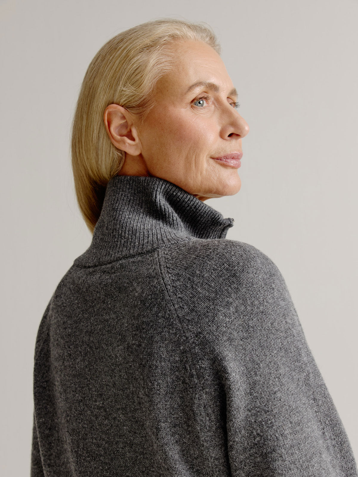 Linde sweater | Anthracite