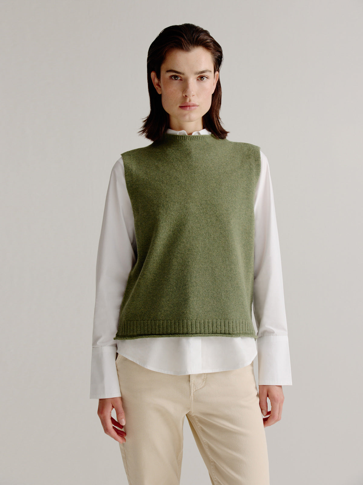 Liz spencer | Moss Green