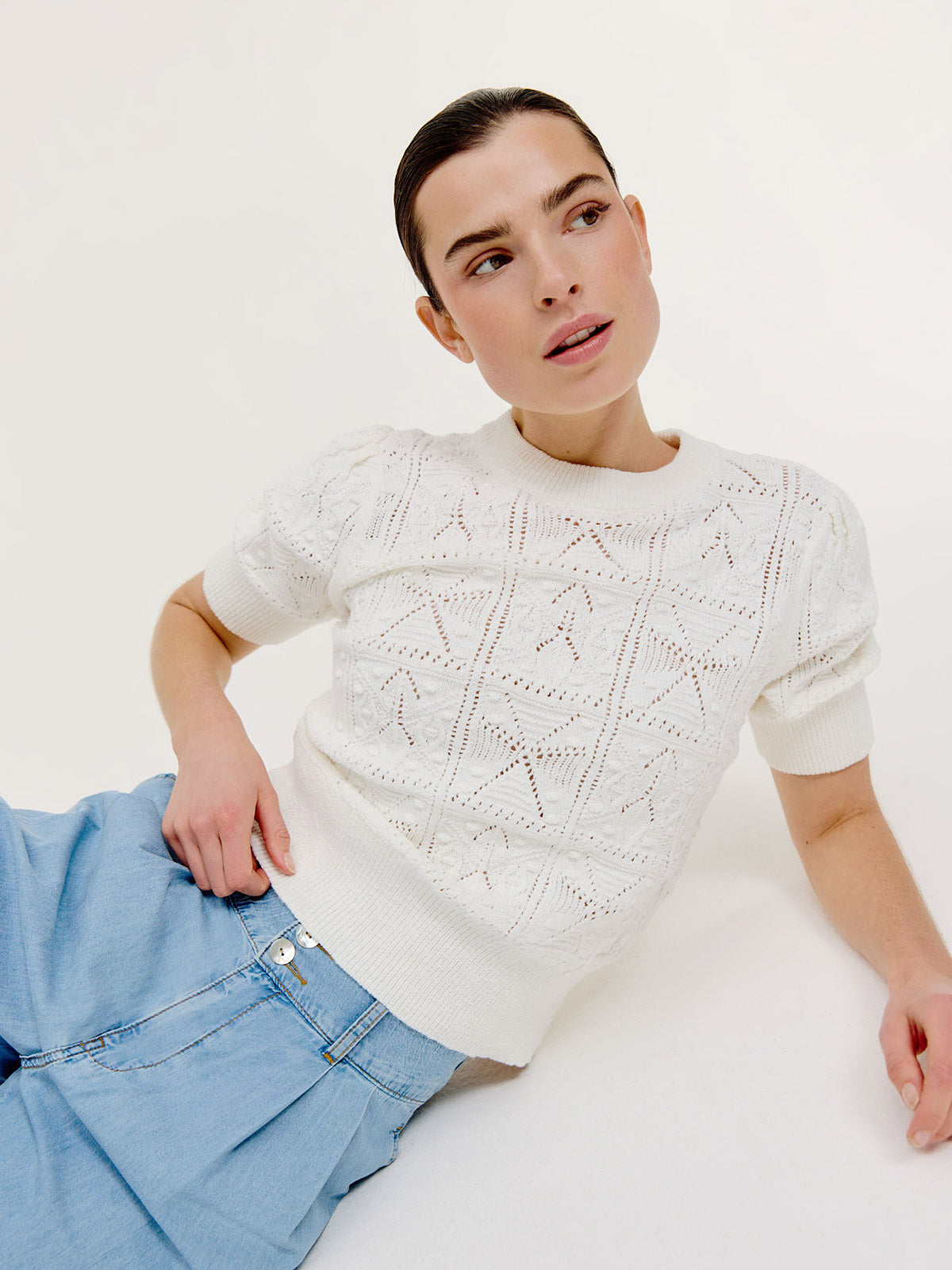 Dieuwertje Sweater – Zomerse knit met ajourstructuur