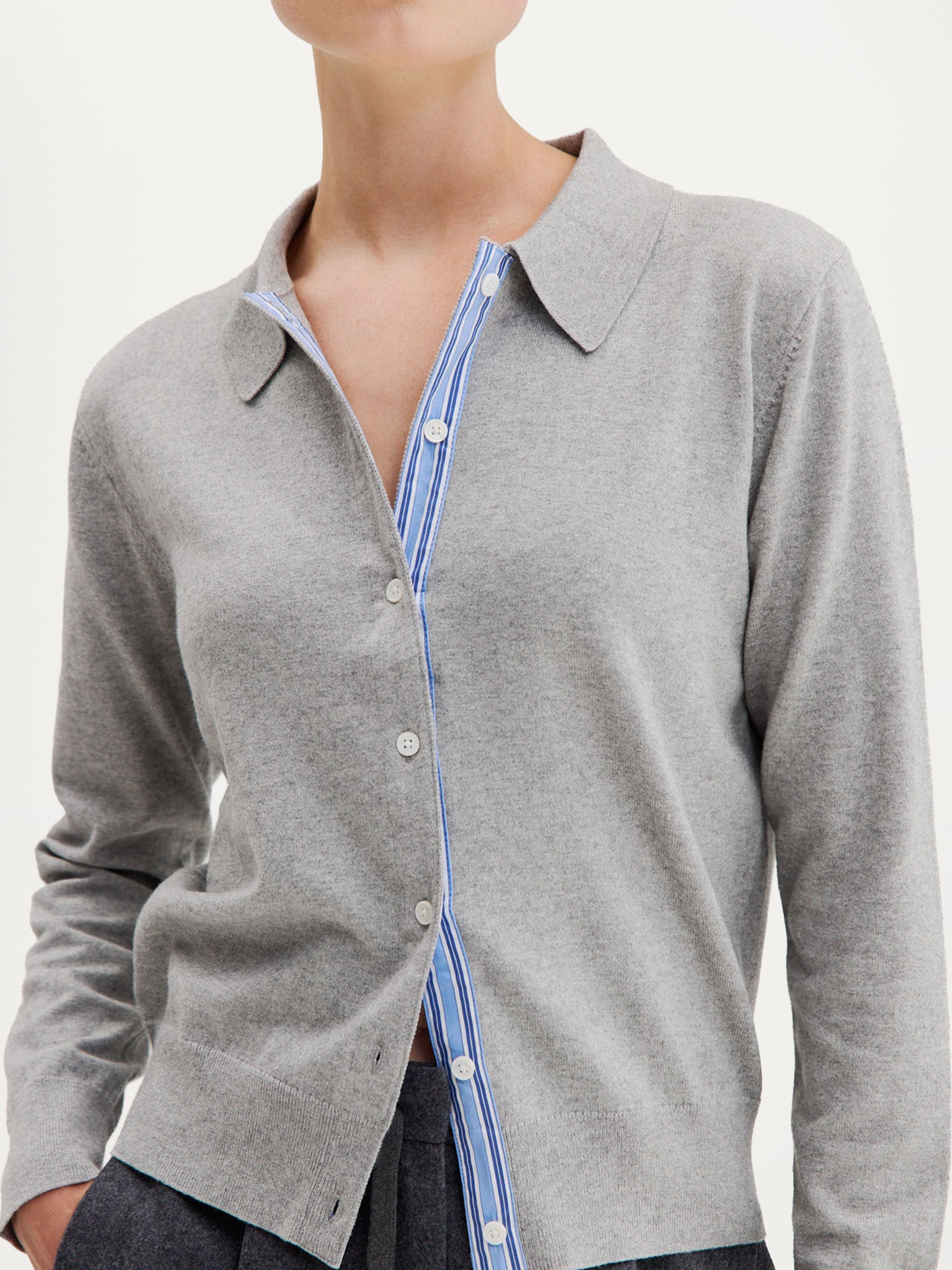 Cara Cardigan | Light Grey